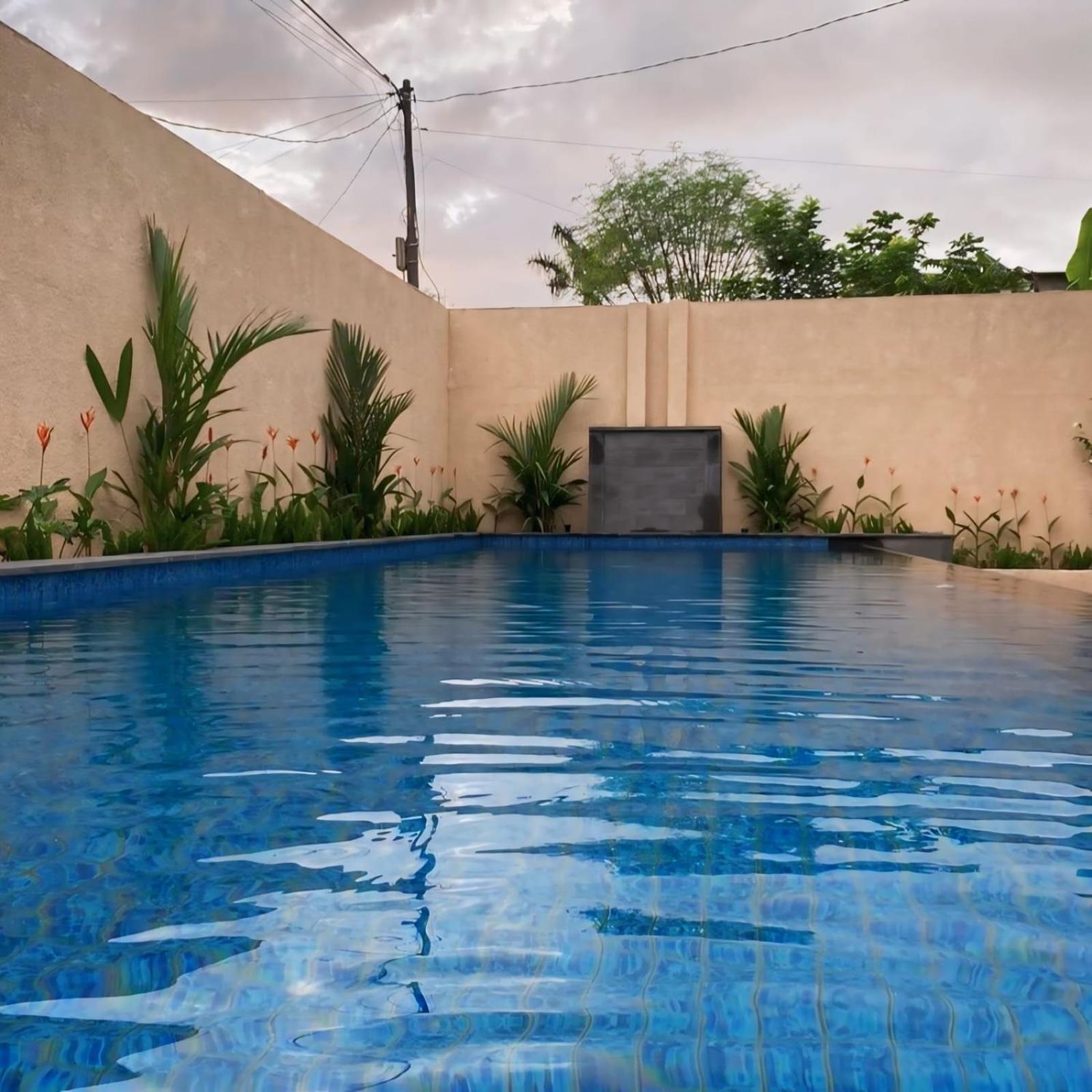 Zavana Rooms & Restaurant Tanjungkarang Exterior foto